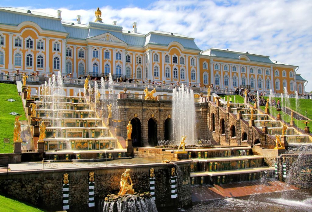 Hermitage Museum:St Petersburg Russia Tourist Attractions