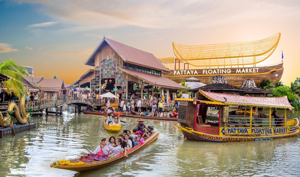 Pattaya Floating market