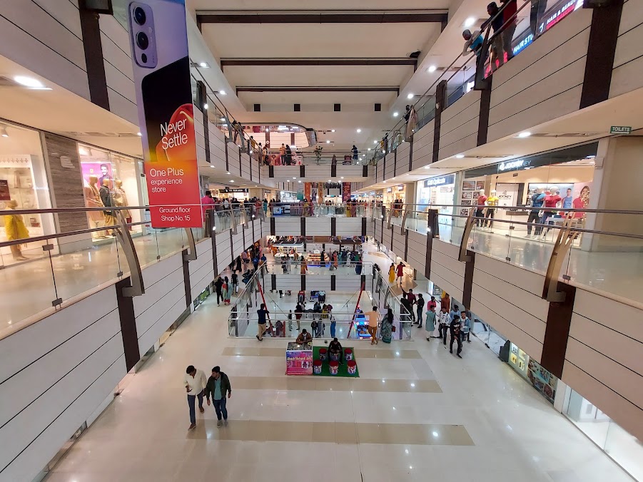 Avani Riverside Mall